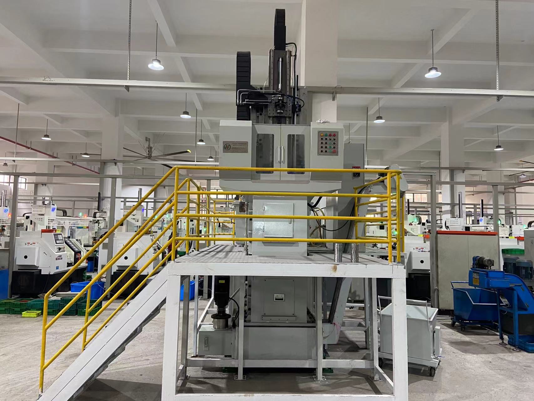 L5110下拉式(shi)立式液壓内(nei)拉床